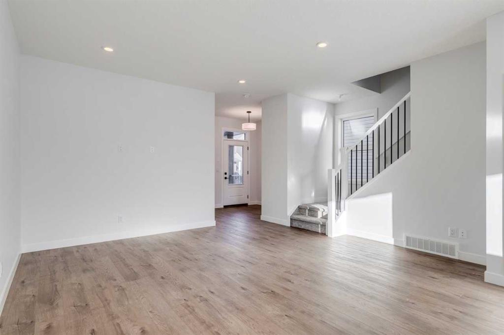 33 Savanna Place NE photo 5