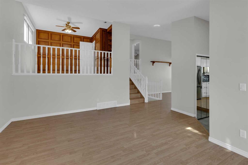51 Ranchridge Drive NW photo 5