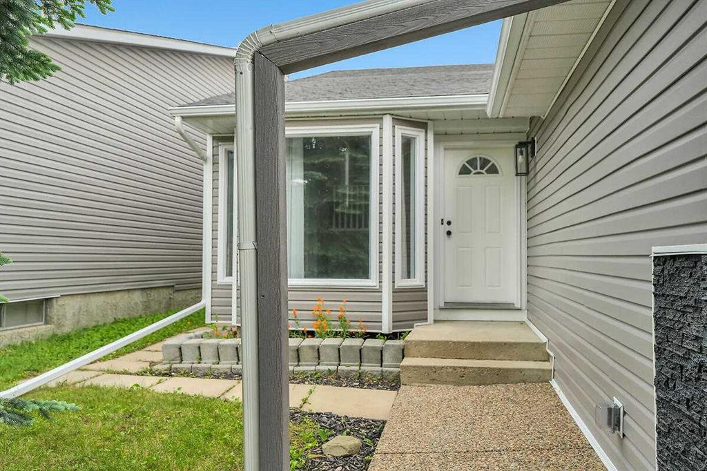 45 Shawinigan Road SW photo 2