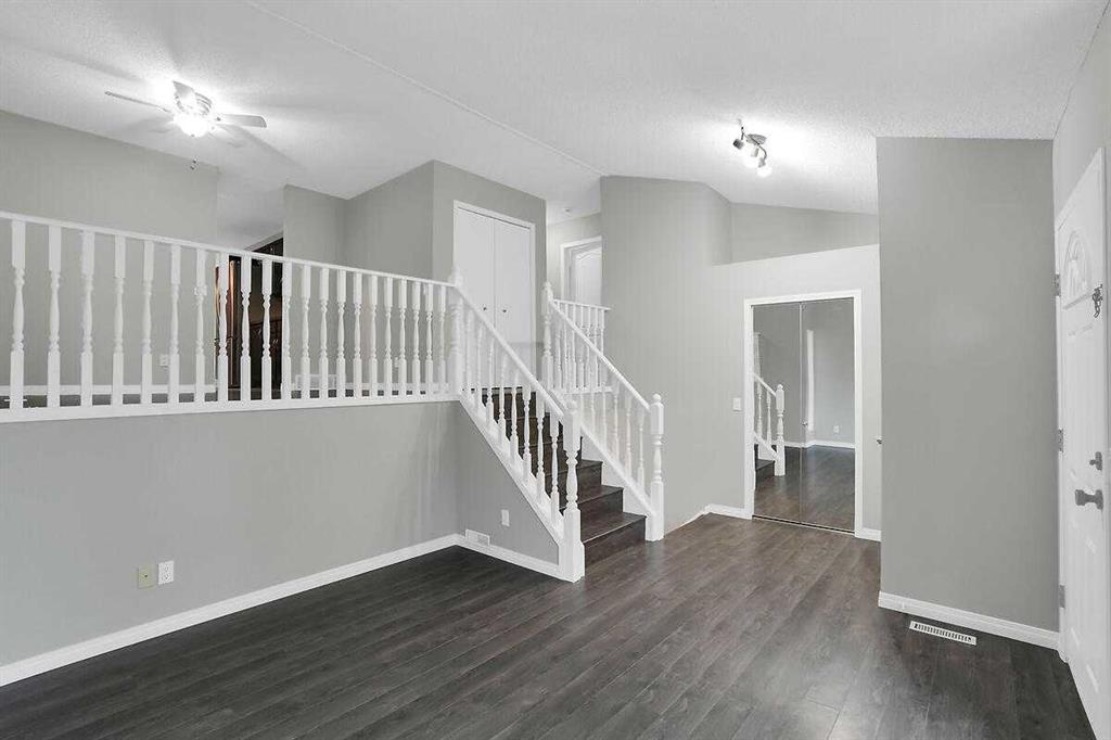 45 Shawinigan Road SW photo 4