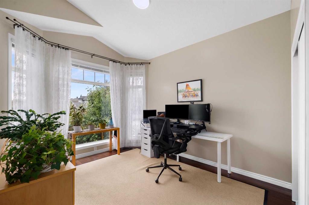 35 Chaparral Circle SE photo 3