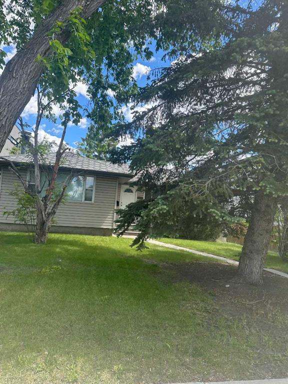 3228 Kerrydale Road SW photo 2