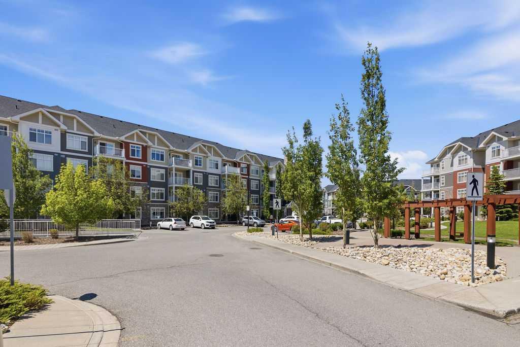 155 Skyview Ranch Way NE #6114