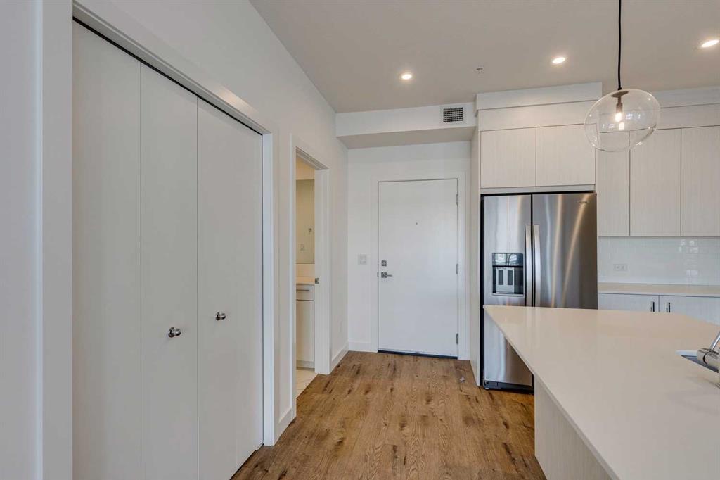 681 Savanna Boulevard NE #1216 photo 2