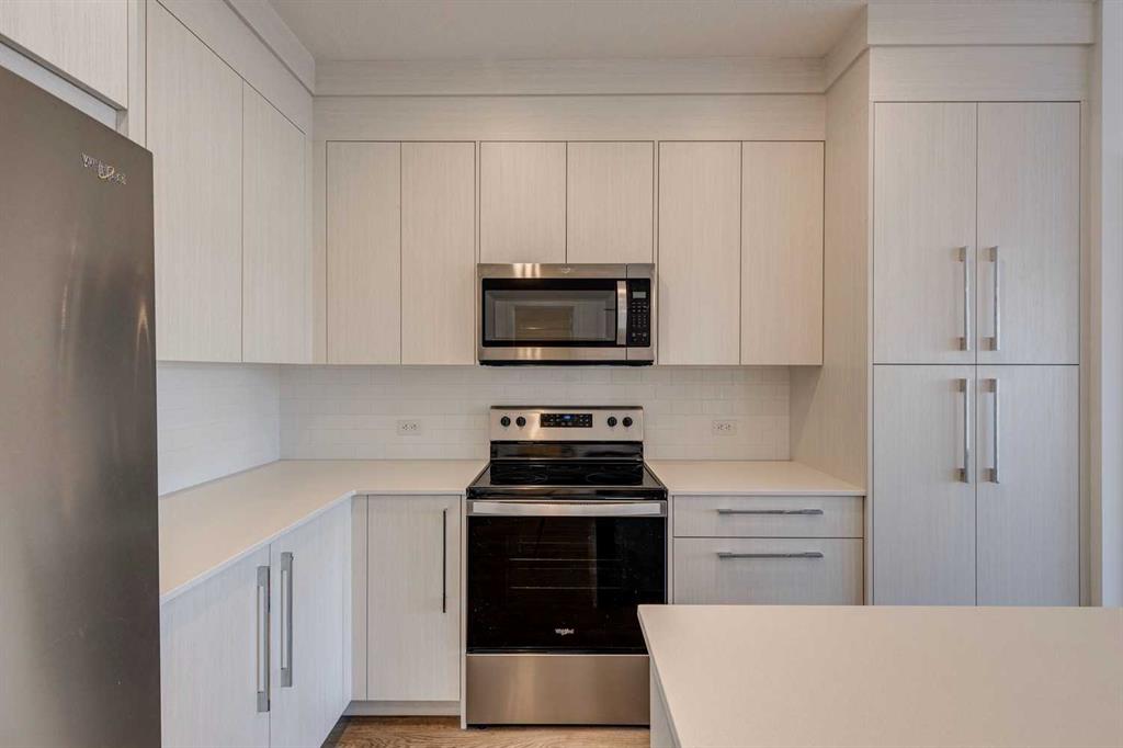 681 Savanna Boulevard NE #1216 photo 4