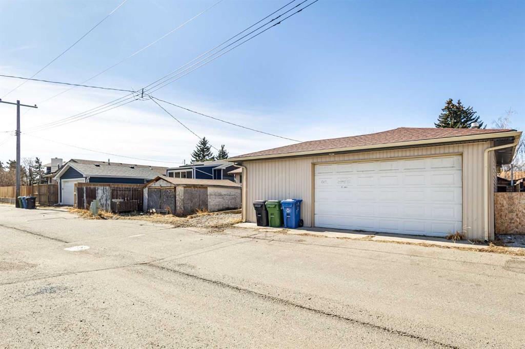 268 Madeira Place NE photo 2