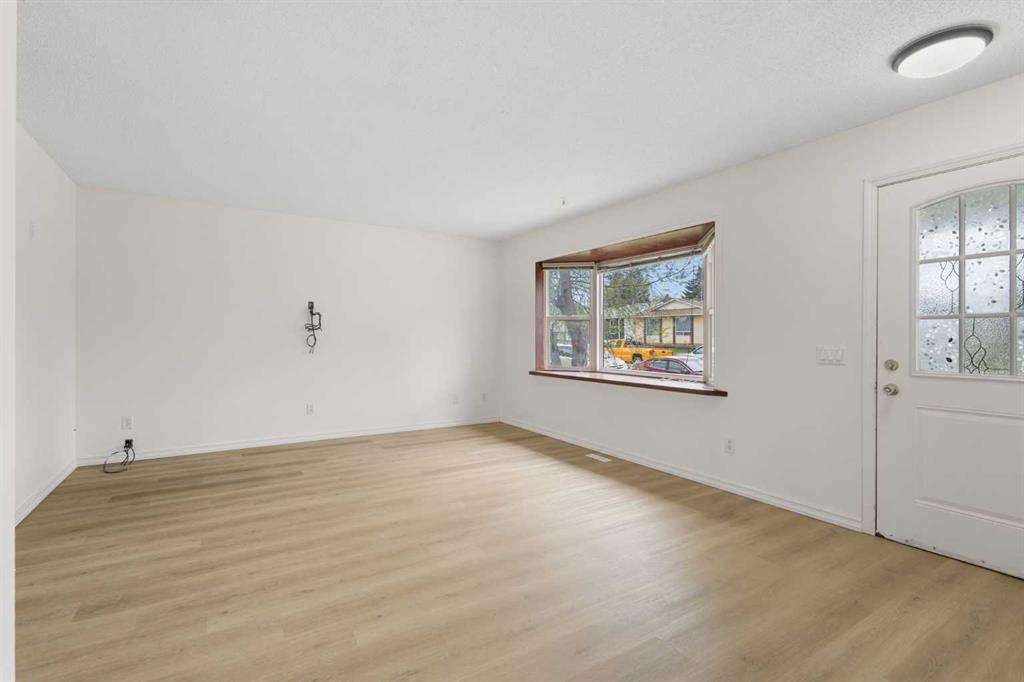 268 Madeira Place NE photo 5