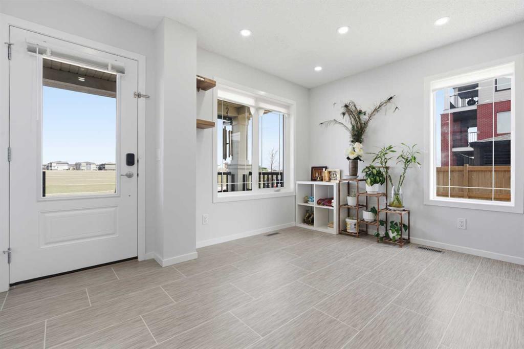 11257 Cityscape Drive NE photo 4