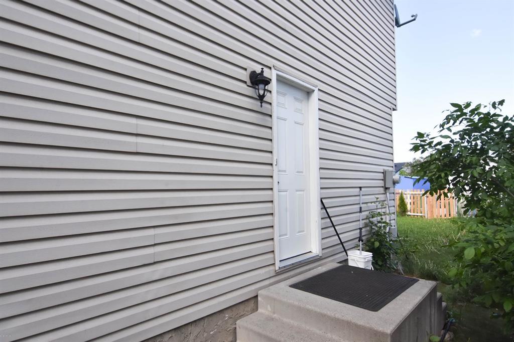 268 Falton Drive NE photo 5