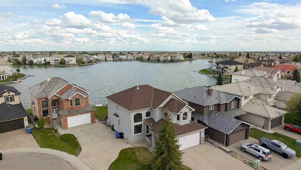 151 Coral Shores Landing NE photo 2