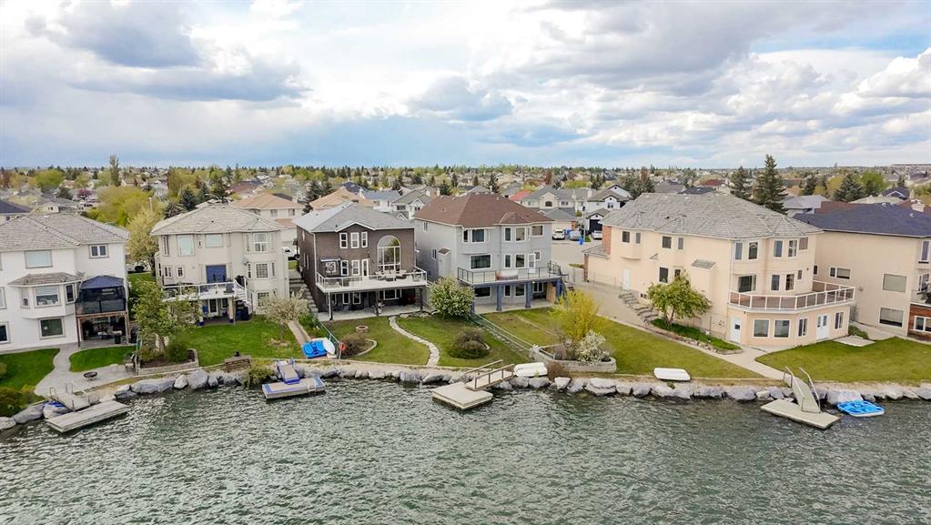 151 Coral Shores Landing NE photo 3