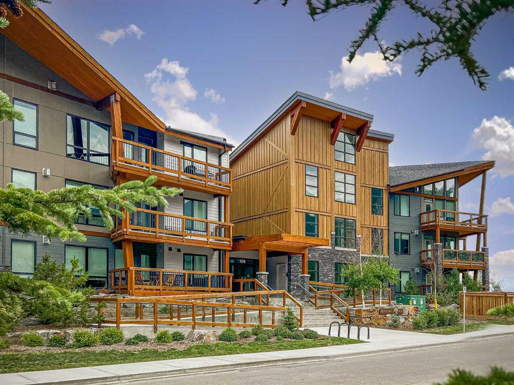 106 Stewart Creek Rise #110