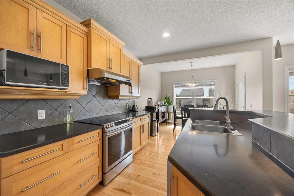 35 Covepark Place NE photo 4