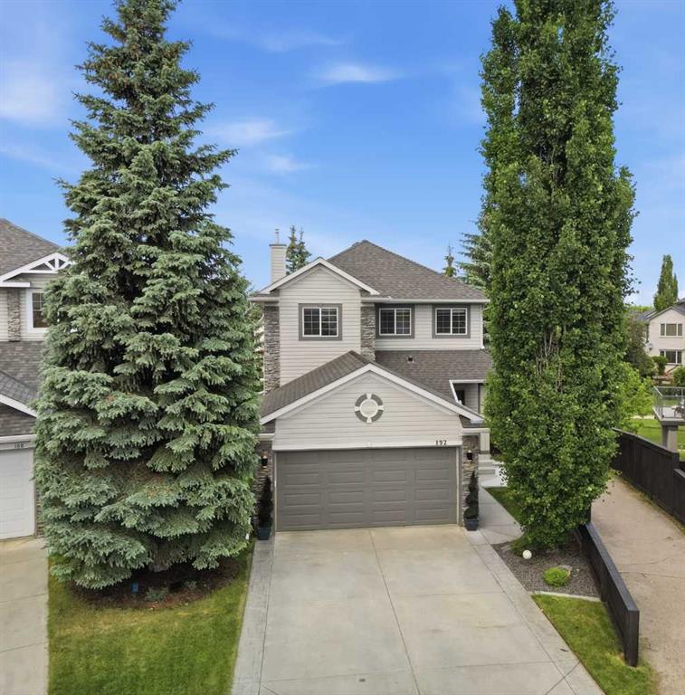192 Cranfield Park SE photo 2