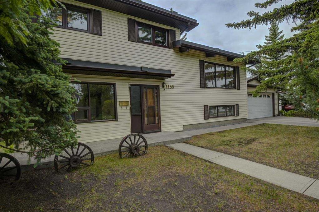 1135 Southglen Drive SW