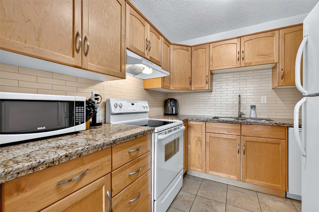 1123 13 Avenue SW #502 photo 3