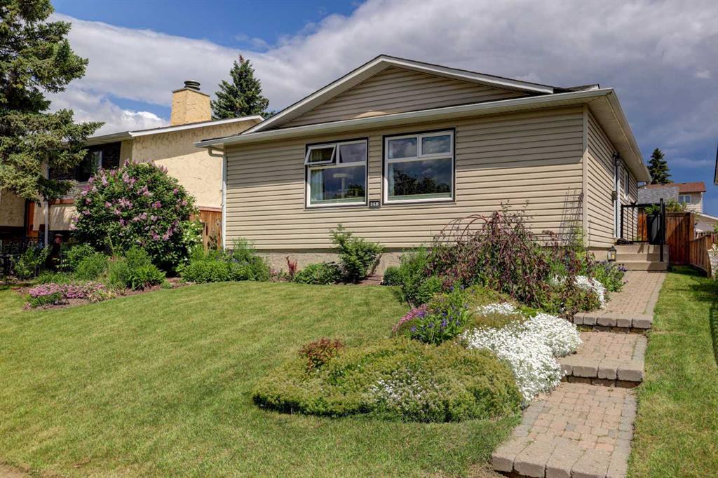 148 Rundlecairn Rise NE
