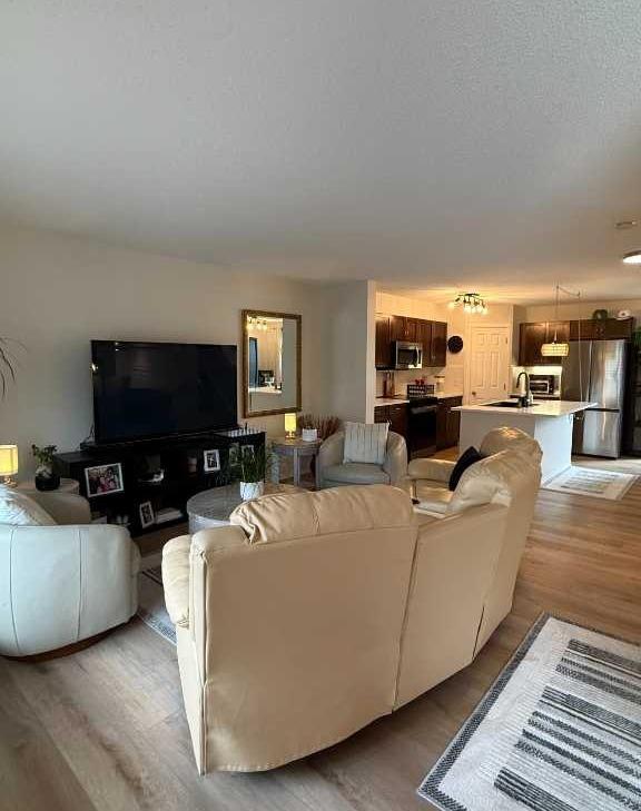 102 Panatella Park NW photo 3
