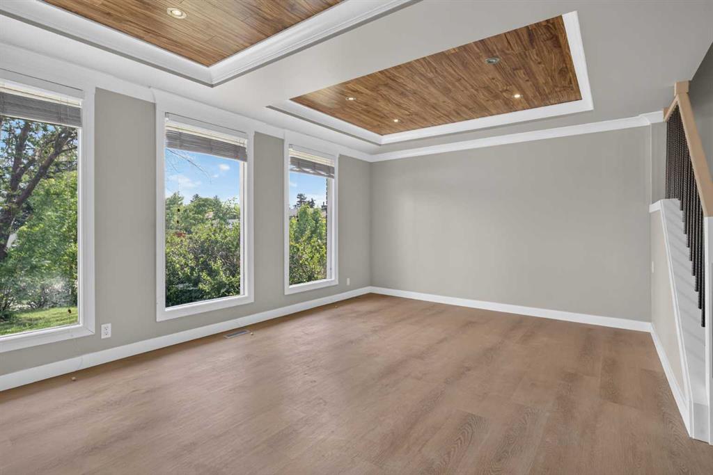2515 62 Street NE photo 5