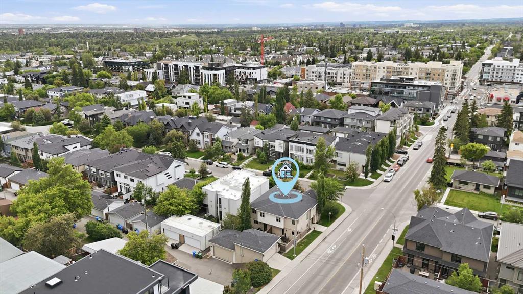 2040 31 Avenue SW photo 2