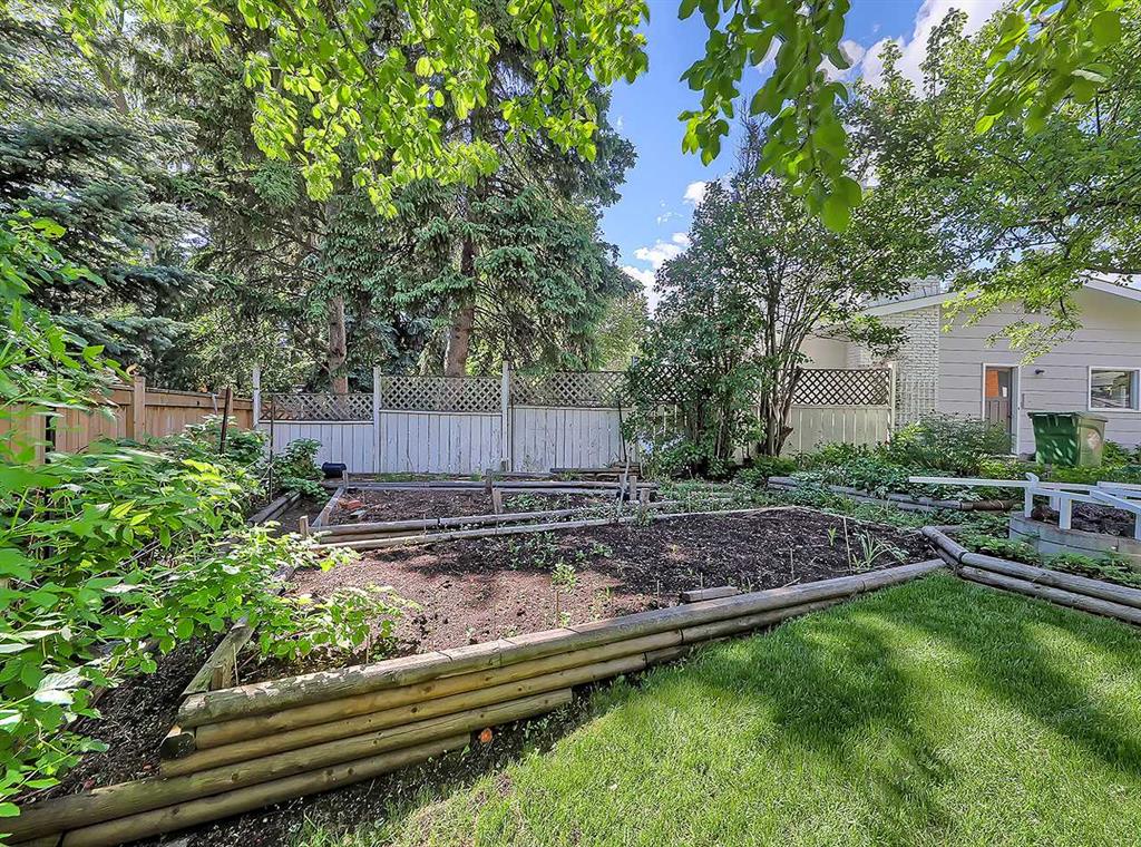10915 Willowglen Place SE photo 5