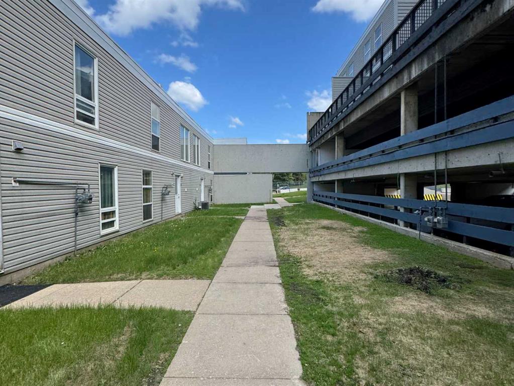 21 Macdonald Drive #1508