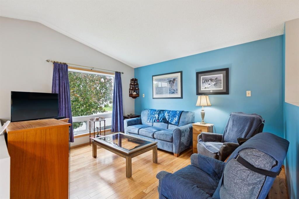 209 Martin Crossing Way NE photo 5
