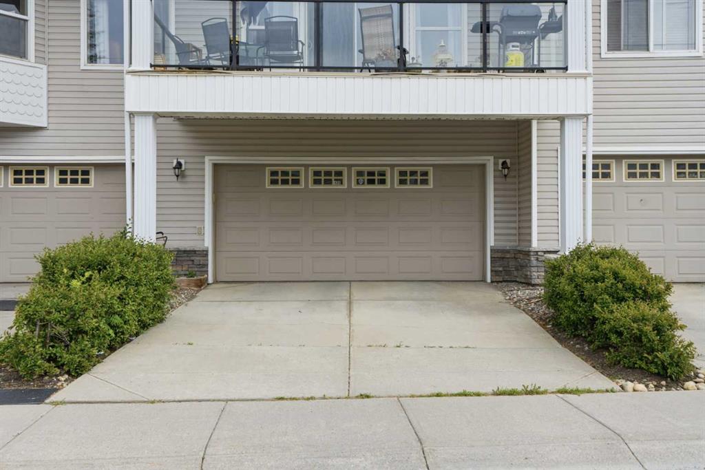 406 Rocky Vista Gardens NW photo 3