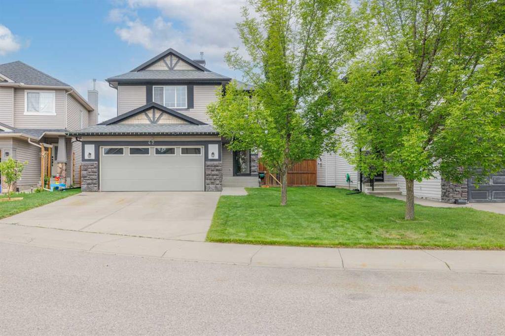 42 Royal Birch Landing NW photo 2