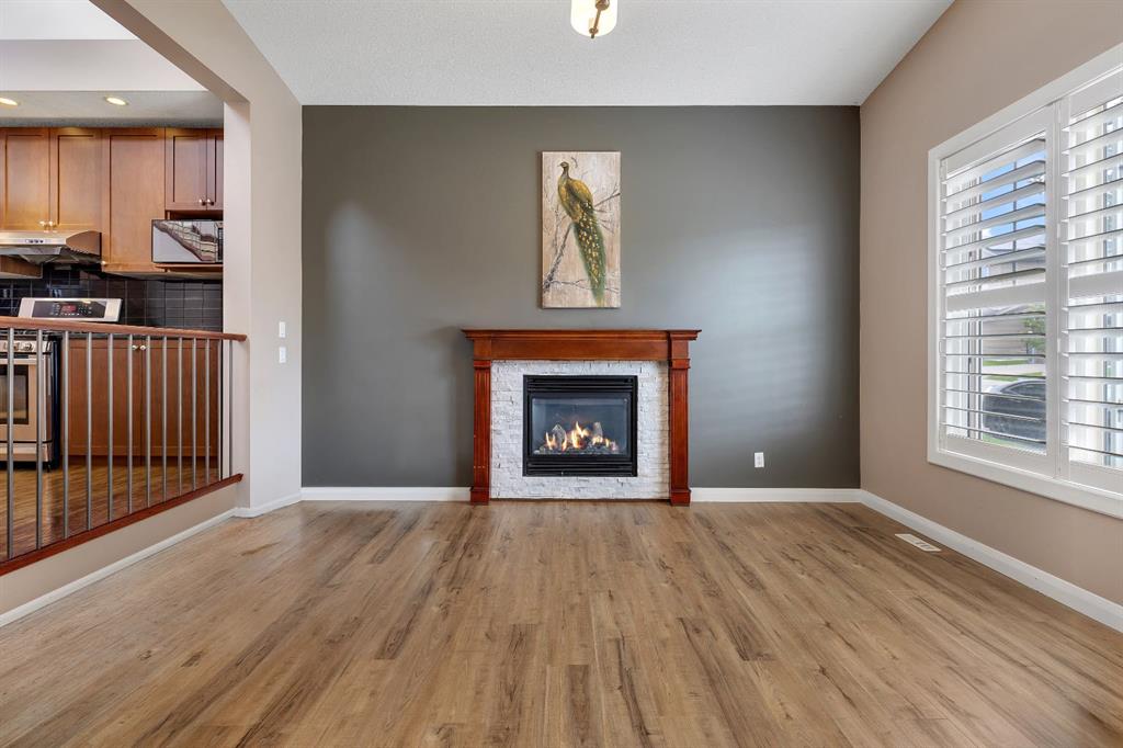 88 Evansdale Landing NW photo 4