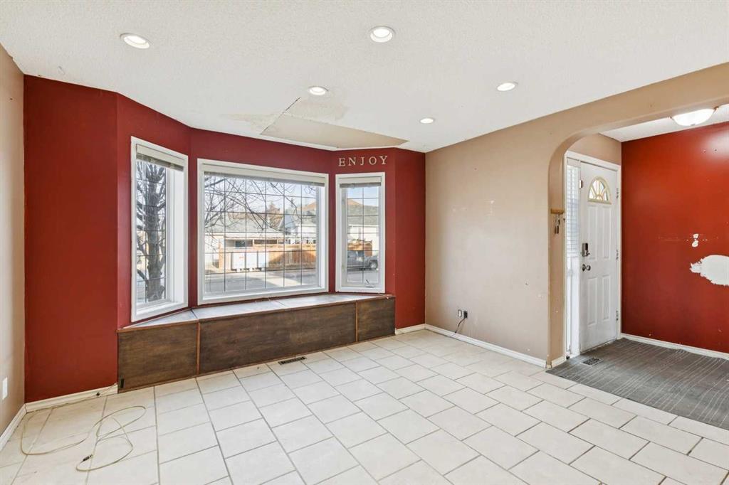 47 Covewood Park NE photo 5