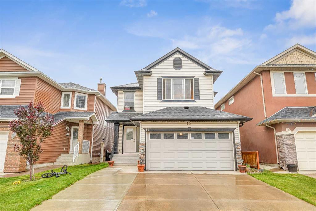 84 Saddletree Close NE