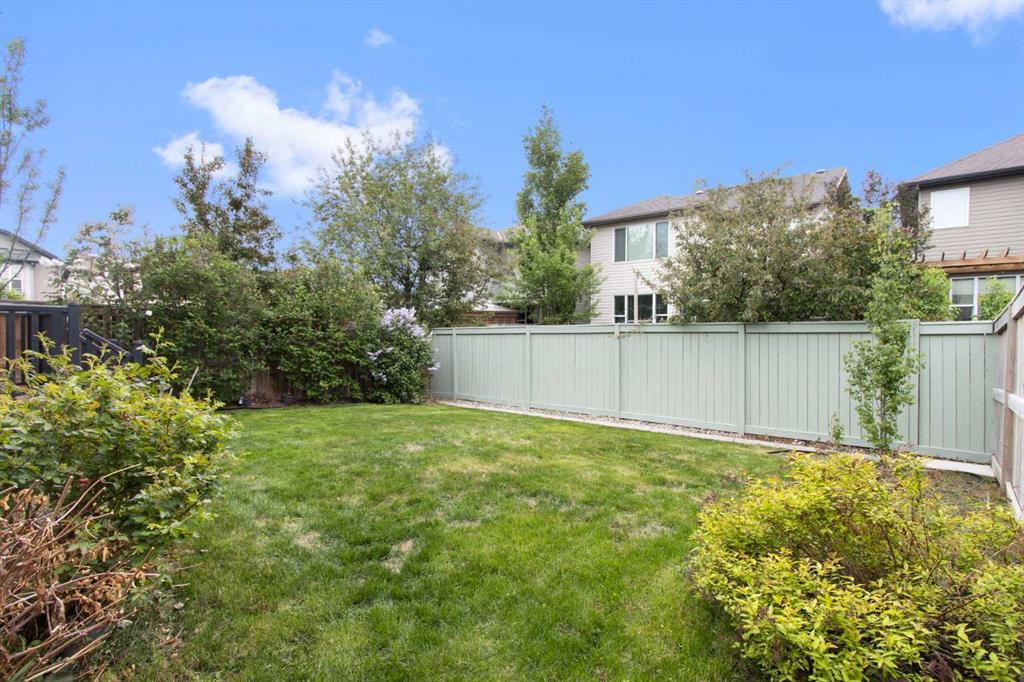 116 Brightoncrest Manor SE photo 2