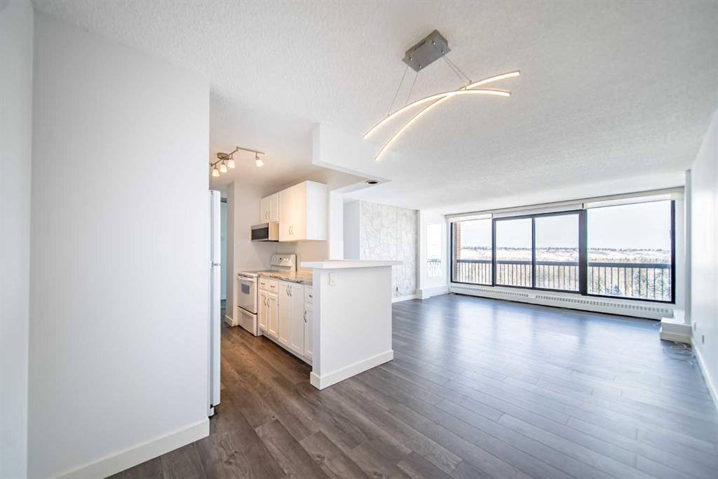 8604 48 Avenue NW #712 photo 5