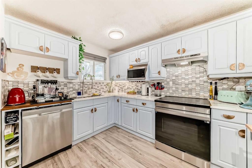 1155 Falconridge Drive NE #86 photo 3