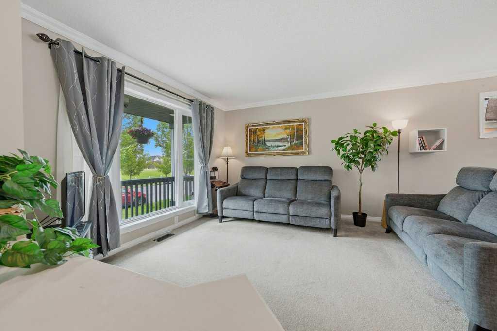 358 Prestwick Circle SE photo 5