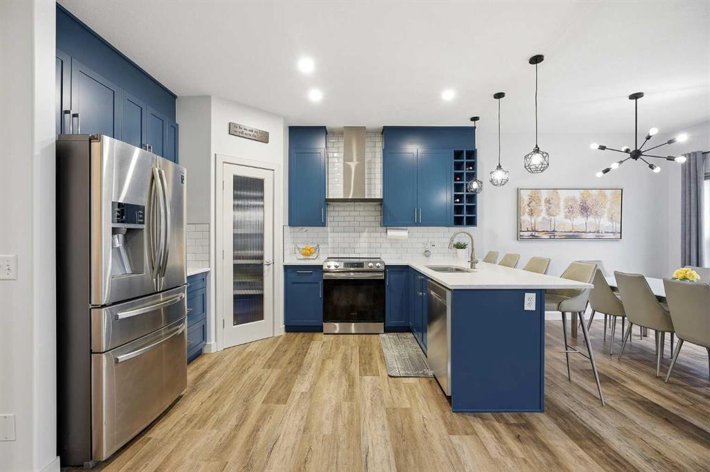 107 Everwoods Park SW photo 4