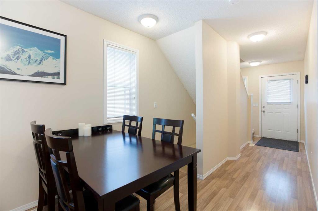 79 Citadel Point NW photo 4