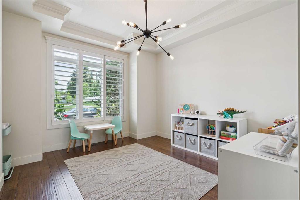 3039 27 Street SW photo 4