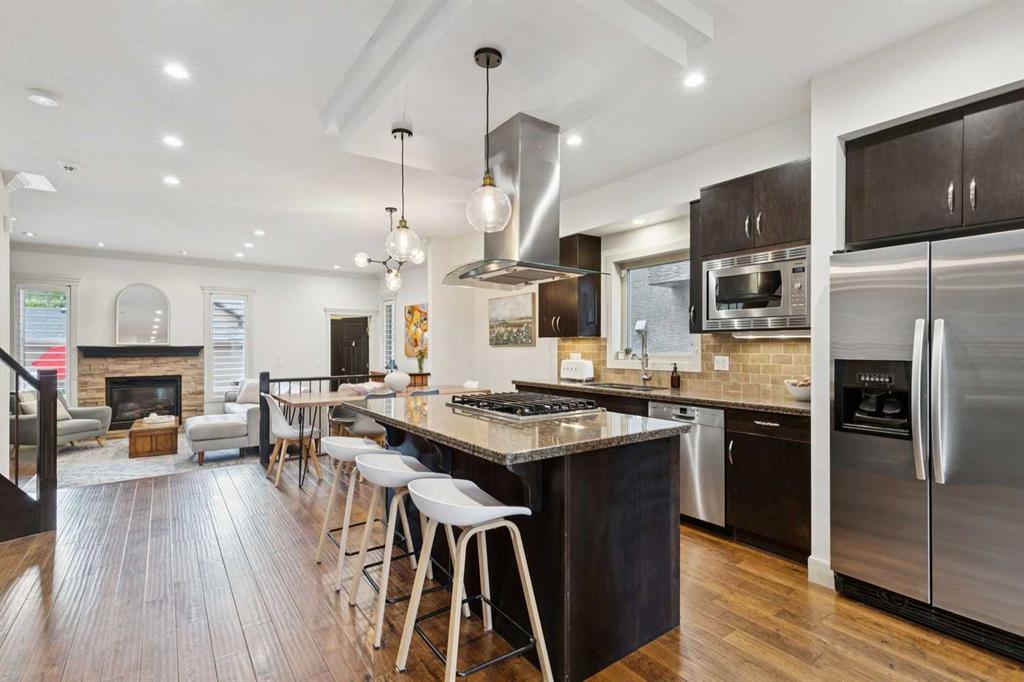 3039 27 Street SW photo 5