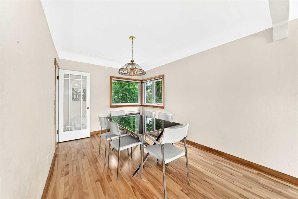 1712 28 Street SW photo 5