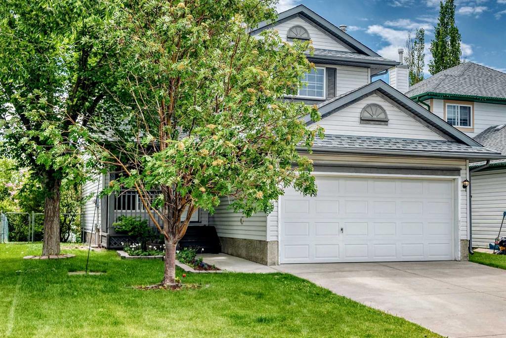 27 Covette Green NE photo 2