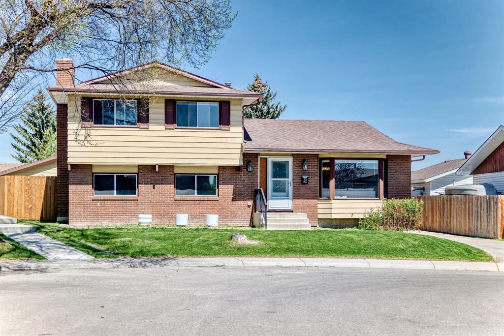 28 Rundlelawn Place NE photo 2
