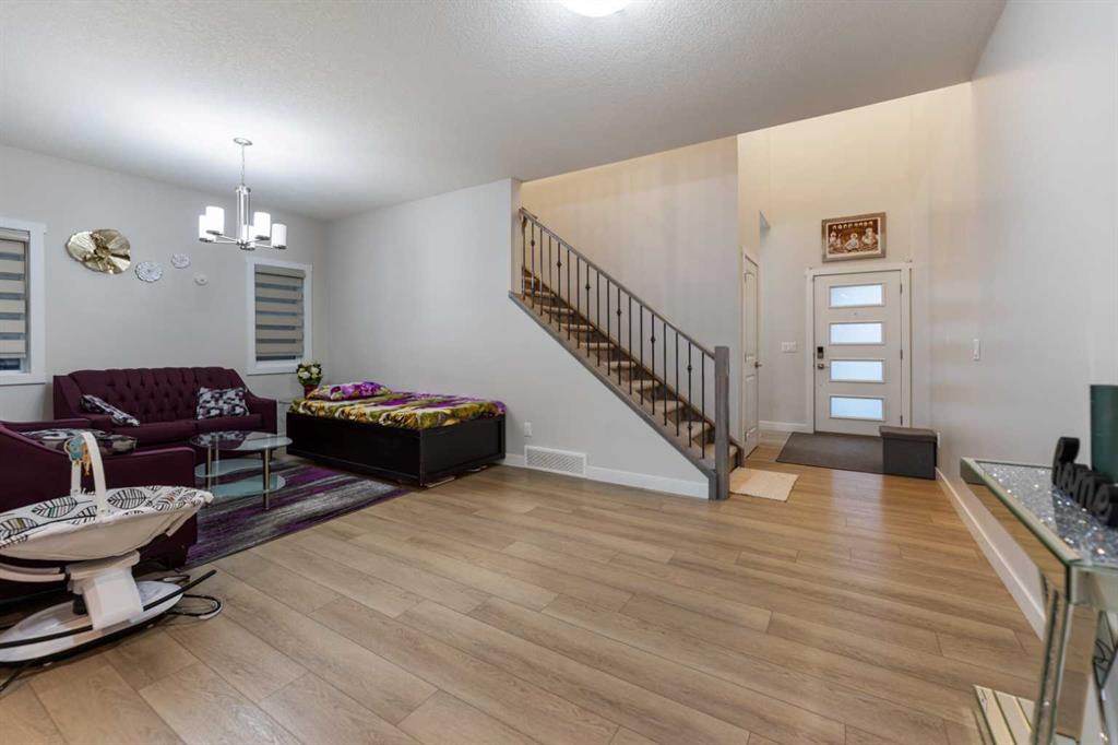260 Homestead Grove NE photo 5