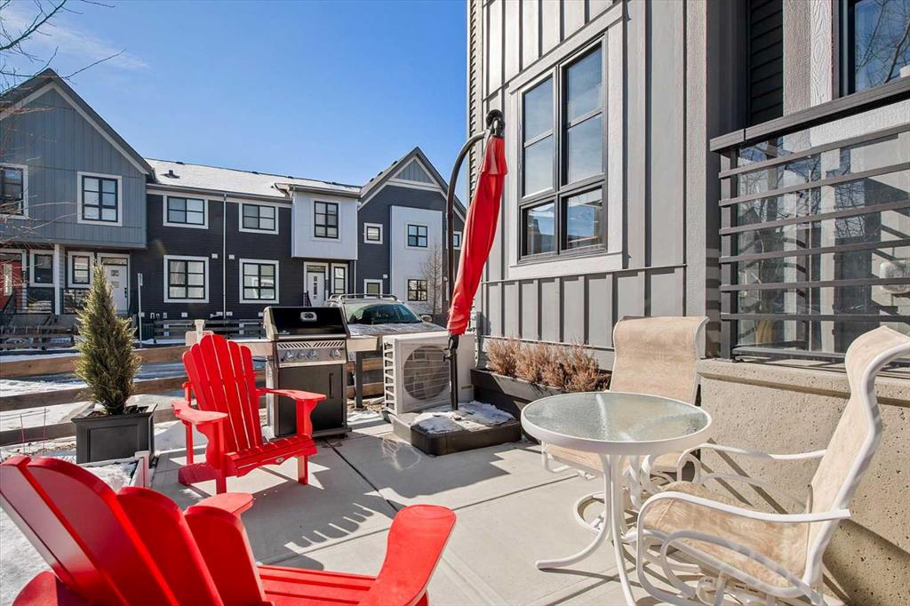 100 Walgrove Court SE #3401 photo 4