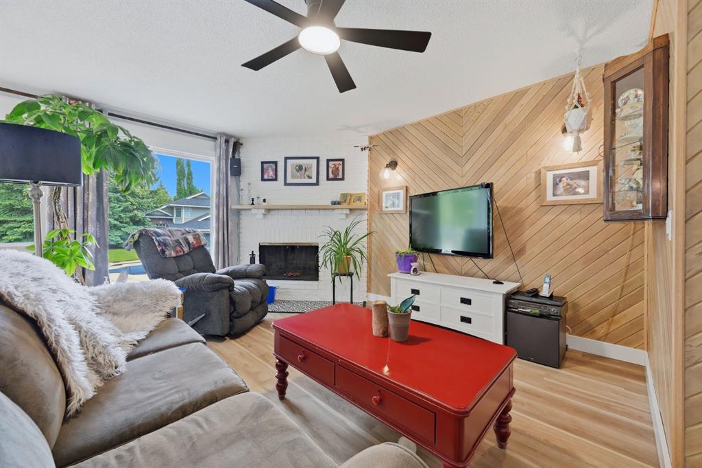 3016 Cedar Ridge Drive SW photo 3