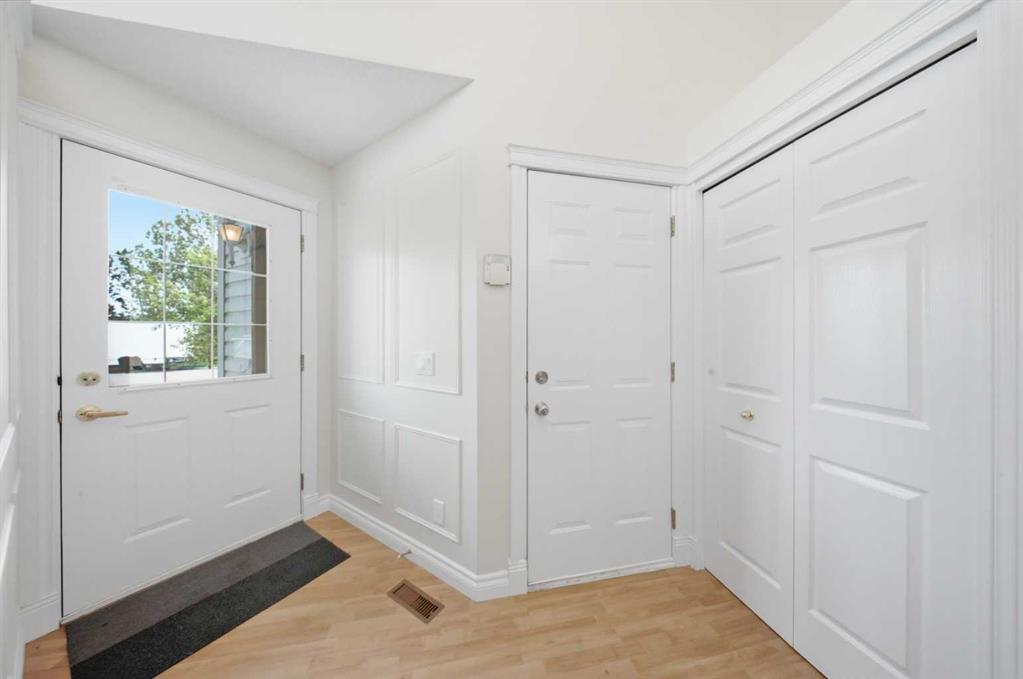 33 MARTIN CROSSING Green NE photo 2