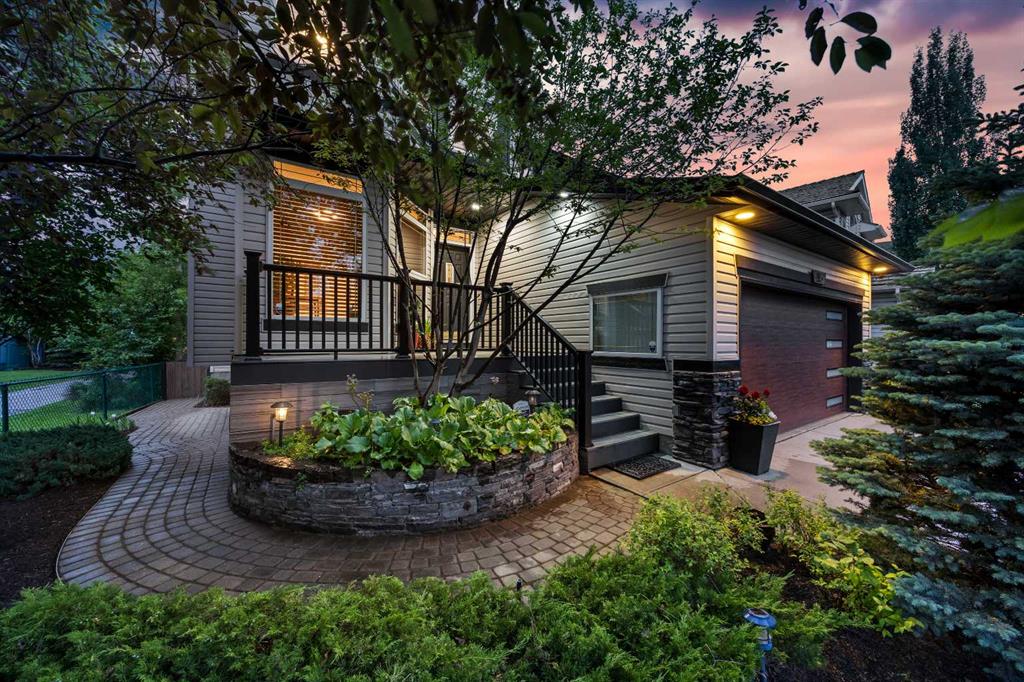 15 Douglas Glen Heights SE photo 2