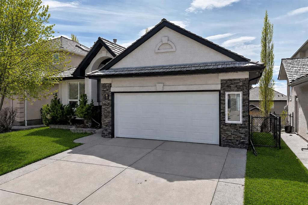 35 Arbour Vista Way NW photo 2