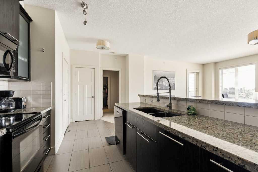 3410 20 Street SW #313 photo 2